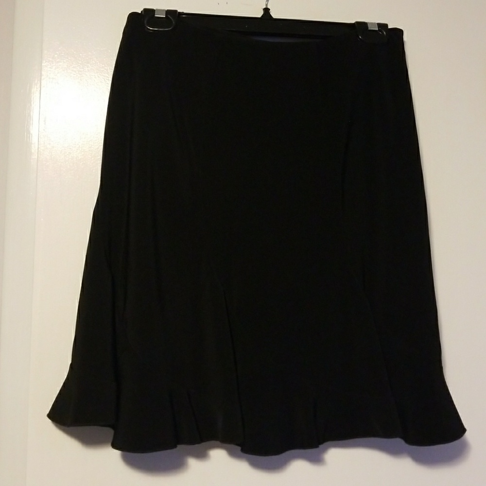 White House Black Market skirt